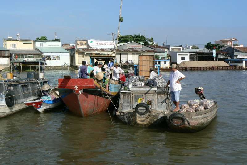 15 DELTA DEL MEKONG Mercato Galleggiante